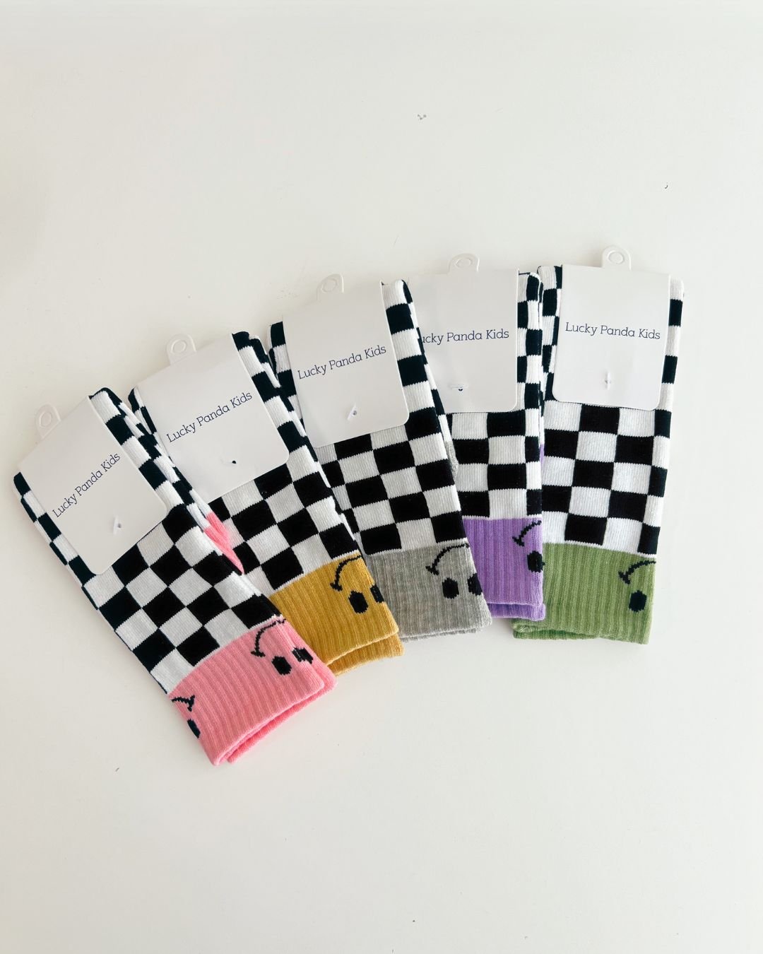 Checkered Smiley Socks | Pink