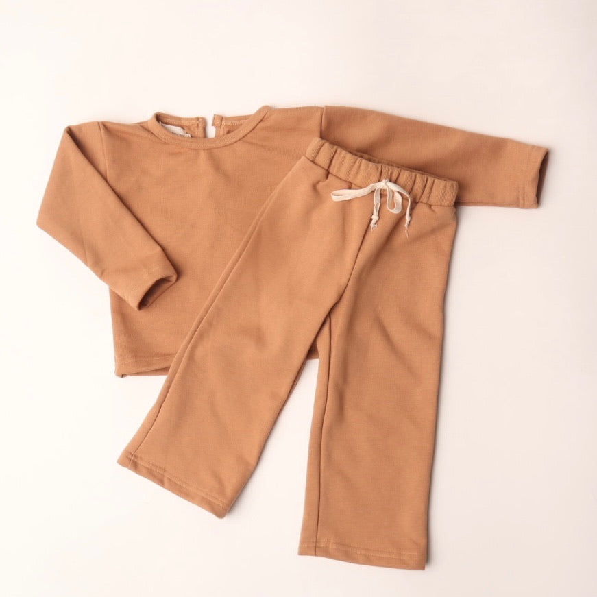 Everett Set in Camel