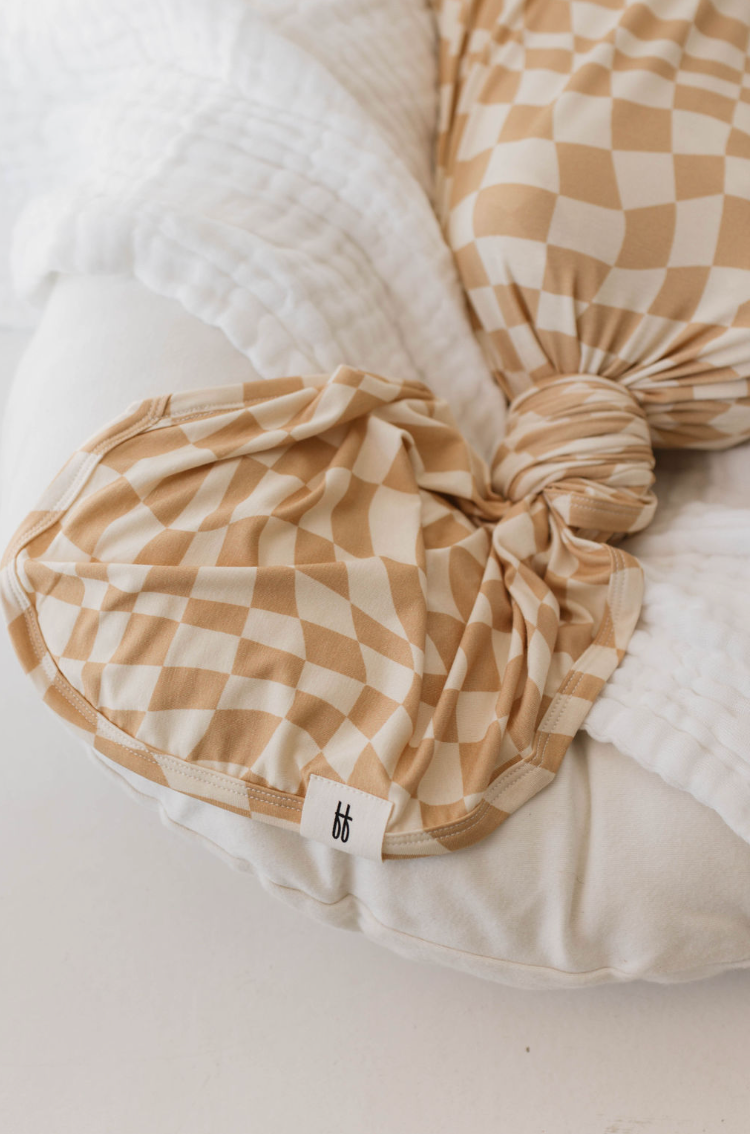 Bamboo Swaddle |Gold Coast Wavy Checker