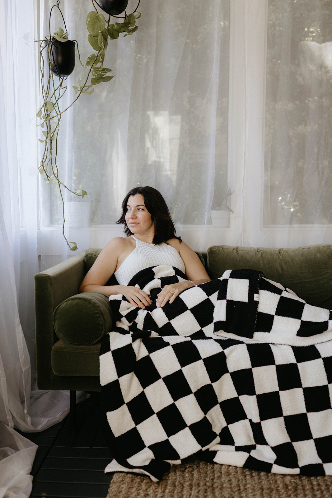 Black & Ivory Checkerboard | Plush Blanket